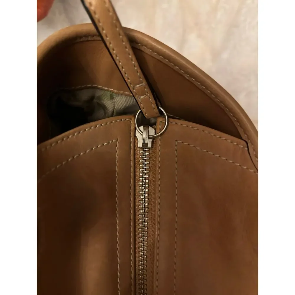 Excellent barely used Coach Vintage Soho Buckle Satchel – Tan Leather - Picture 10 of 12
